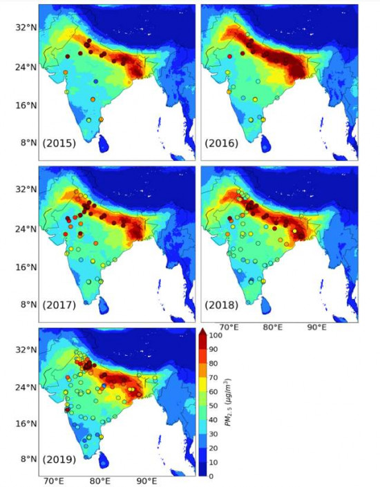 Fig. 12. Satellite derived annual surface PM2.5 concentration overlaid with CAAQM network surface measurements (circles), from 2015–2019.